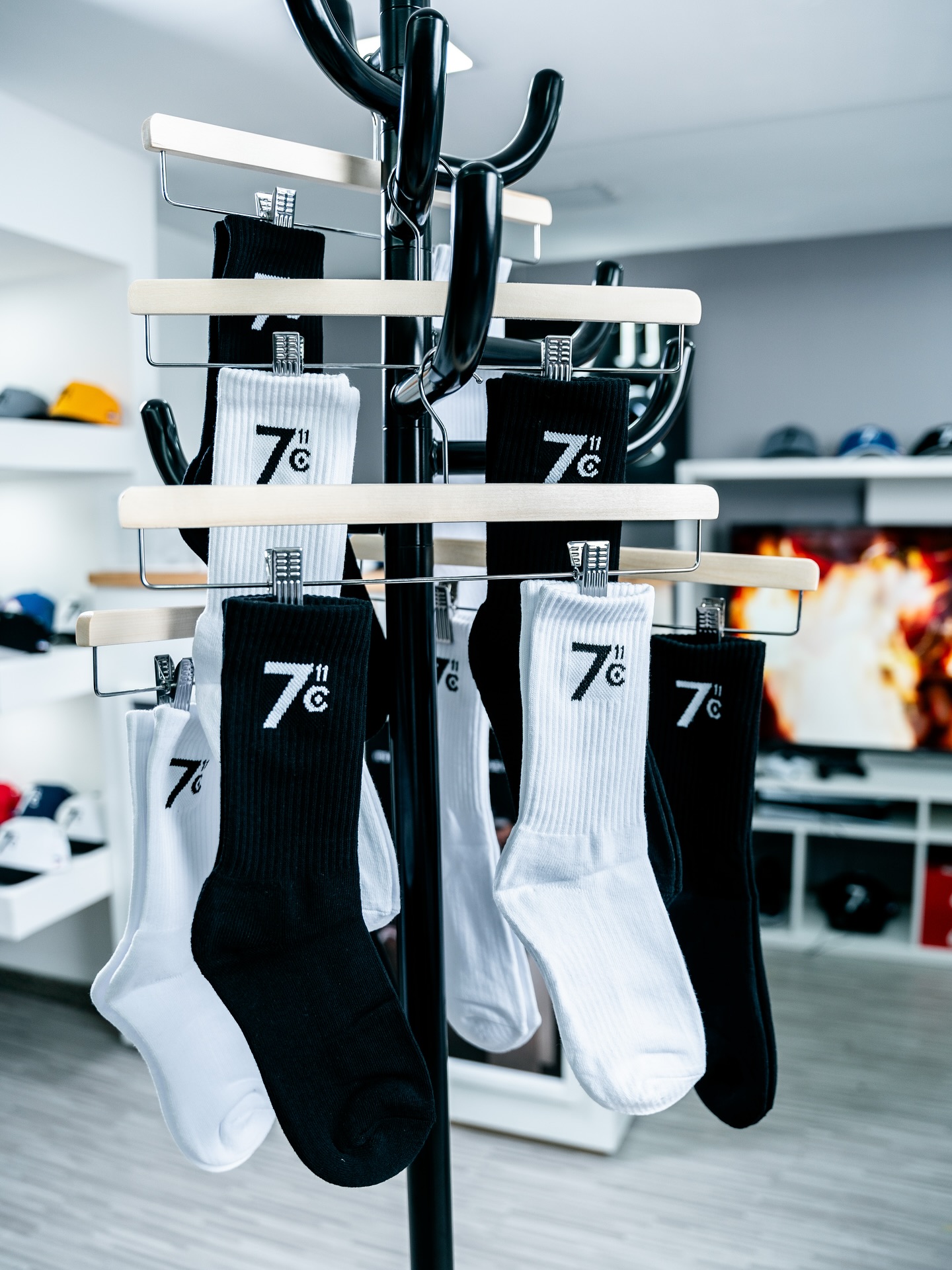 711 Clothing RD - Imagen 1